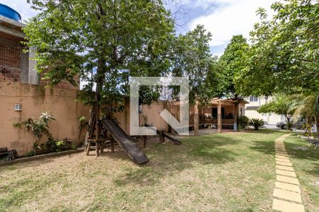 Casa de condomínio para alugar com 70m², 3 quartos e 2 vagas Casa de condomínio para alugar com 70m², 3 quartos e 2 vagasÁrea Comum - Playground