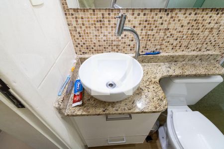 Casa de condomínio para alugar com 70m², 3 quartos e 2 vagas Casa de condomínio para alugar com 70m², 3 quartos e 2 vagasBanheiro Social