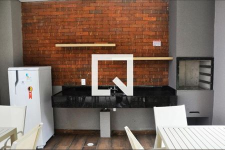 Apartamento para alugar com 39m², 2 quartos e sem vagaÁrea comum - Churrasqueira