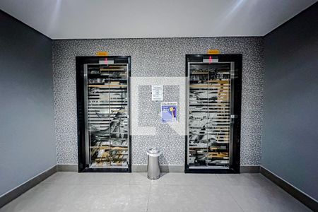 Apartamento à venda com 33m², 1 quarto e 1 vagaPlaquinha