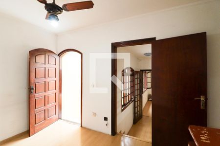 Casa à venda com 300m², 5 quartos e 1 vagaSuíte 1