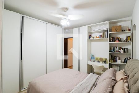 Casa à venda com 300m², 5 quartos e 1 vagaSuíte 2