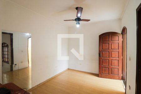 Casa à venda com 300m², 5 quartos e 1 vagaSuíte 1