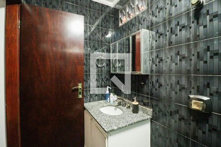 Casa à venda com 300m², 5 quartos e 1 vagaBanheiro da Suíte 1