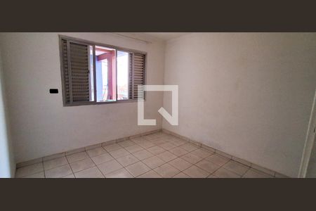 Casa à venda com 200m², 4 quartos e 1 vaga Casa à venda com 200m², 4 quartos e 1 vagaQuarto 3