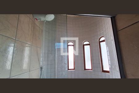 Casa à venda com 200m², 4 quartos e 1 vaga Casa à venda com 200m², 4 quartos e 1 vagaBanheiro Suite