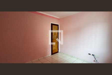 Casa à venda com 200m², 4 quartos e 1 vaga Casa à venda com 200m², 4 quartos e 1 vagaQuarto 1