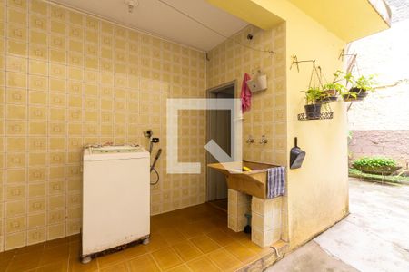 Casa à venda com 120m², 2 quartos e sem vagaÁrea de serviço 