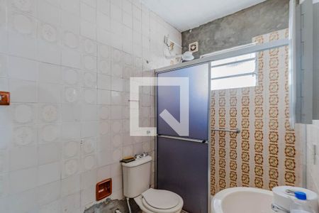 Casa à venda com 163m², 4 quartos e 2 vagas Casa à venda com 163m², 4 quartos e 2 vagasBanheiro