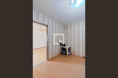 Casa à venda com 163m², 4 quartos e 2 vagas Casa à venda com 163m², 4 quartos e 2 vagasCozinha