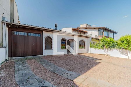 Casa à venda com 163m², 4 quartos e 2 vagas Casa à venda com 163m², 4 quartos e 2 vagasFachada