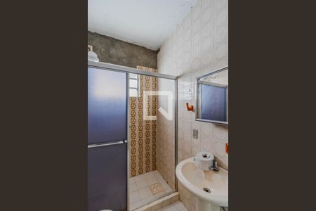 Casa à venda com 163m², 4 quartos e 2 vagas Casa à venda com 163m², 4 quartos e 2 vagasBanheiro