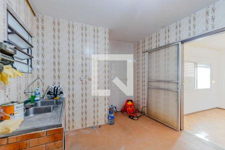 Casa à venda com 163m², 4 quartos e 2 vagas Casa à venda com 163m², 4 quartos e 2 vagasCozinha