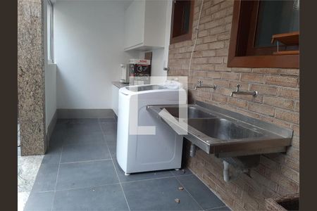 Casa à venda com 5 quartos, 360m² em São Bento, Belo Horizonte