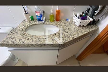 Apartamento à venda com 70m², 2 quartos e 1 vagaBanheiro Social