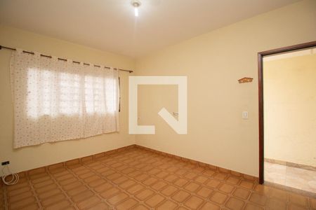 Casa para alugar com 3 quartos, 154m² em Vila Francos, São Paulo