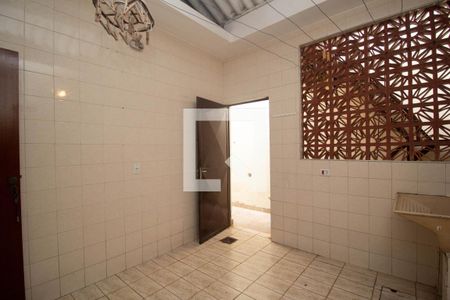 Área de Serviço de casa para alugar com 3 quartos, 154m² em Vila Francos, São Paulo