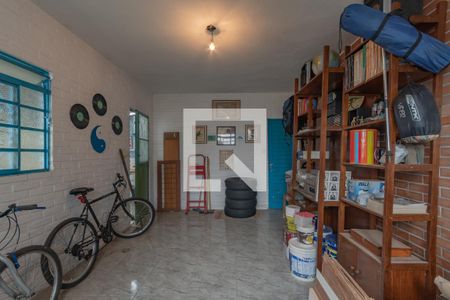 Casa à venda com 630m², 4 quartos e 9 vagasEdícula - Suíte