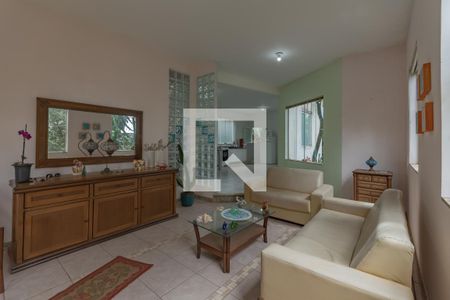 Sala de casa à venda com 4 quartos, 630m² em Trevo, Belo Horizonte