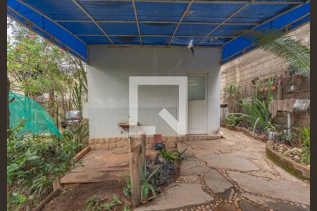 Casa à venda com 630m², 4 quartos e 9 vagasÁrea Externa