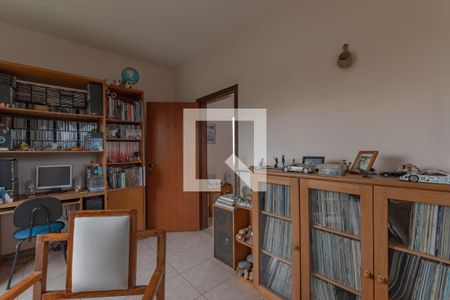 Casa à venda com 630m², 4 quartos e 9 vagasQuarto 1