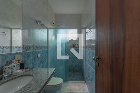 Casa à venda com 630m², 4 quartos e 9 vagasBanheiro Suíte