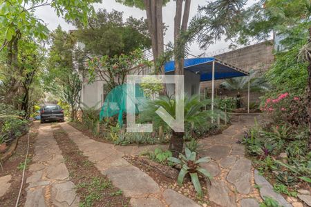 Casa à venda com 630m², 4 quartos e 9 vagasÁrea Externa