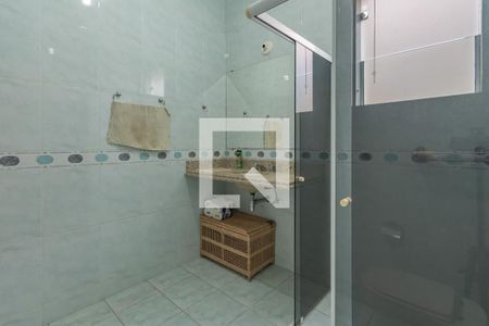 Casa à venda com 630m², 4 quartos e 9 vagasBanheiro Social