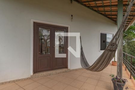 Casa à venda com 630m², 4 quartos e 9 vagasQuarto 1 - Varanda