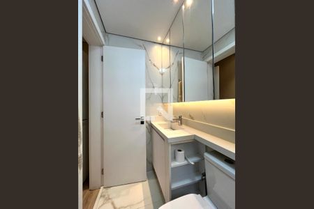 Apartamento à venda com 70m², 2 quartos e 2 vagasBanheiro da Suíte