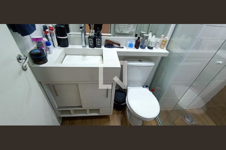 Apartamento à venda com 59m², 2 quartos e 1 vaga Apartamento à venda com 59m², 2 quartos e 1 vagaBanheiro