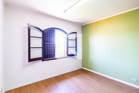 Casa à venda com 300m², 3 quartos e 2 vagasQuarto 01