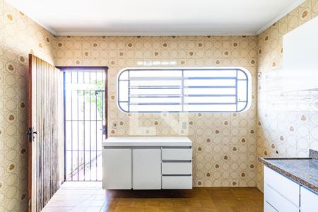 Casa à venda com 300m², 3 quartos e 2 vagasCozinha