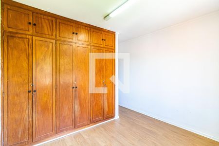 Casa à venda com 300m², 3 quartos e 2 vagasQuarto 01