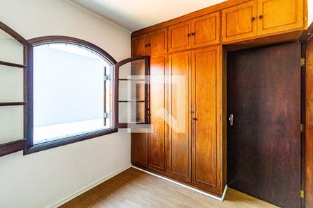 Casa à venda com 300m², 3 quartos e 2 vagasQuarto 02