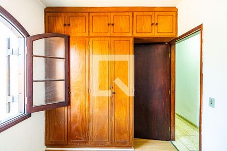 Casa à venda com 300m², 3 quartos e 2 vagasQuarto 02