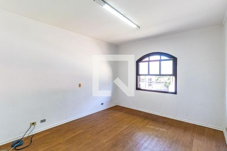 Casa à venda com 300m², 3 quartos e 2 vagasSuite