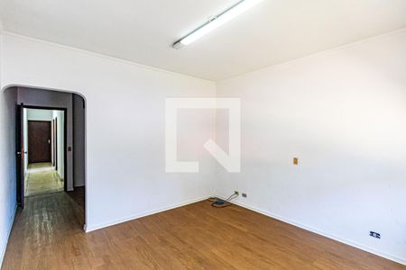 Casa à venda com 300m², 3 quartos e 2 vagasSuite