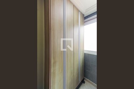 Apartamento à venda com 61m², 2 quartos e 2 vagas Apartamento à venda com 61m², 2 quartos e 2 vagasÁrea de Serviço