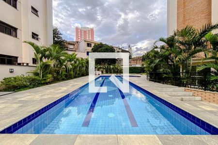 Apartamento à venda com 61m², 2 quartos e 2 vagas Apartamento à venda com 61m², 2 quartos e 2 vagasÁrea comum - Piscina