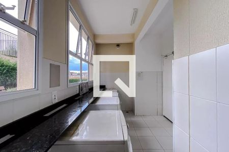 Apartamento à venda com 61m², 2 quartos e 2 vagas Apartamento à venda com 61m², 2 quartos e 2 vagasLavanderia