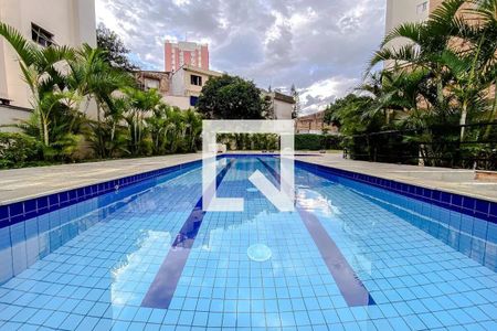 Apartamento à venda com 61m², 2 quartos e 2 vagas Apartamento à venda com 61m², 2 quartos e 2 vagasÁrea comum - Piscina