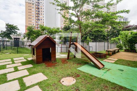 Apartamento à venda com 49m², 2 quartos e sem vagaÁrea comum - Playground