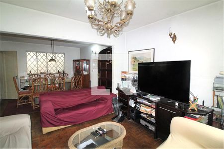 Casa à venda com 3 quartos, 174m² em Indianópolis, São Paulo