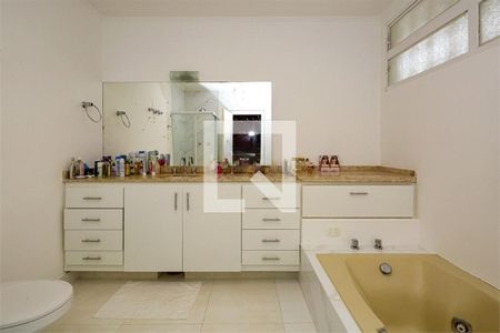 Casa à venda com 500m², 5 quartos e 5 vagas