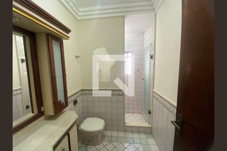 Casa à venda com 185m², 3 quartos e 4 vagas