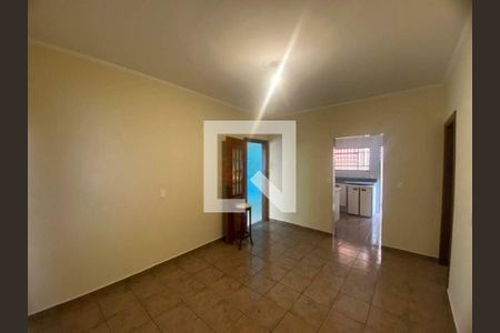 Casa à venda com 185m², 3 quartos e 4 vagas
