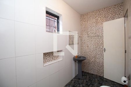 Casa à venda com 927m², 6 quartos e 5 vagas Casa à venda com 927m², 6 quartos e 5 vagasBanheiro