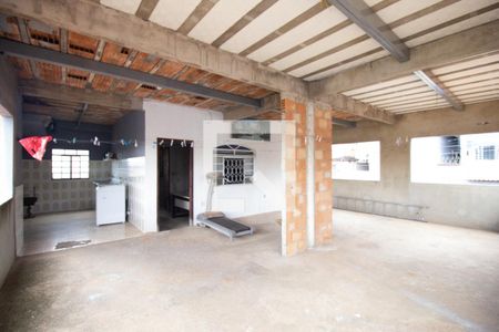 Casa à venda com 927m², 6 quartos e 5 vagas Casa à venda com 927m², 6 quartos e 5 vagasÁrea de Serviço