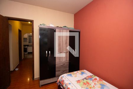 Casa à venda com 927m², 6 quartos e 5 vagas Casa à venda com 927m², 6 quartos e 5 vagasQuarto 3